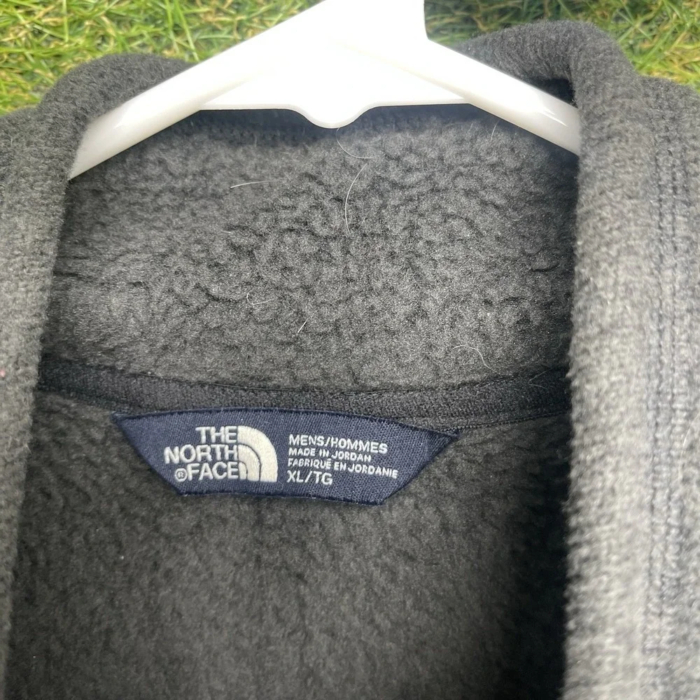 The North Face shop confidence